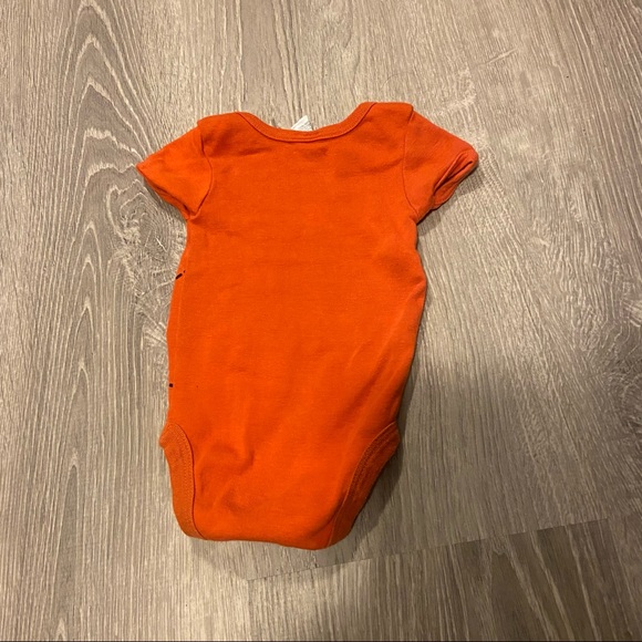 Okie Dokie basketball onesie & black athletic shorts 3M EUC - Picture 4 of 7